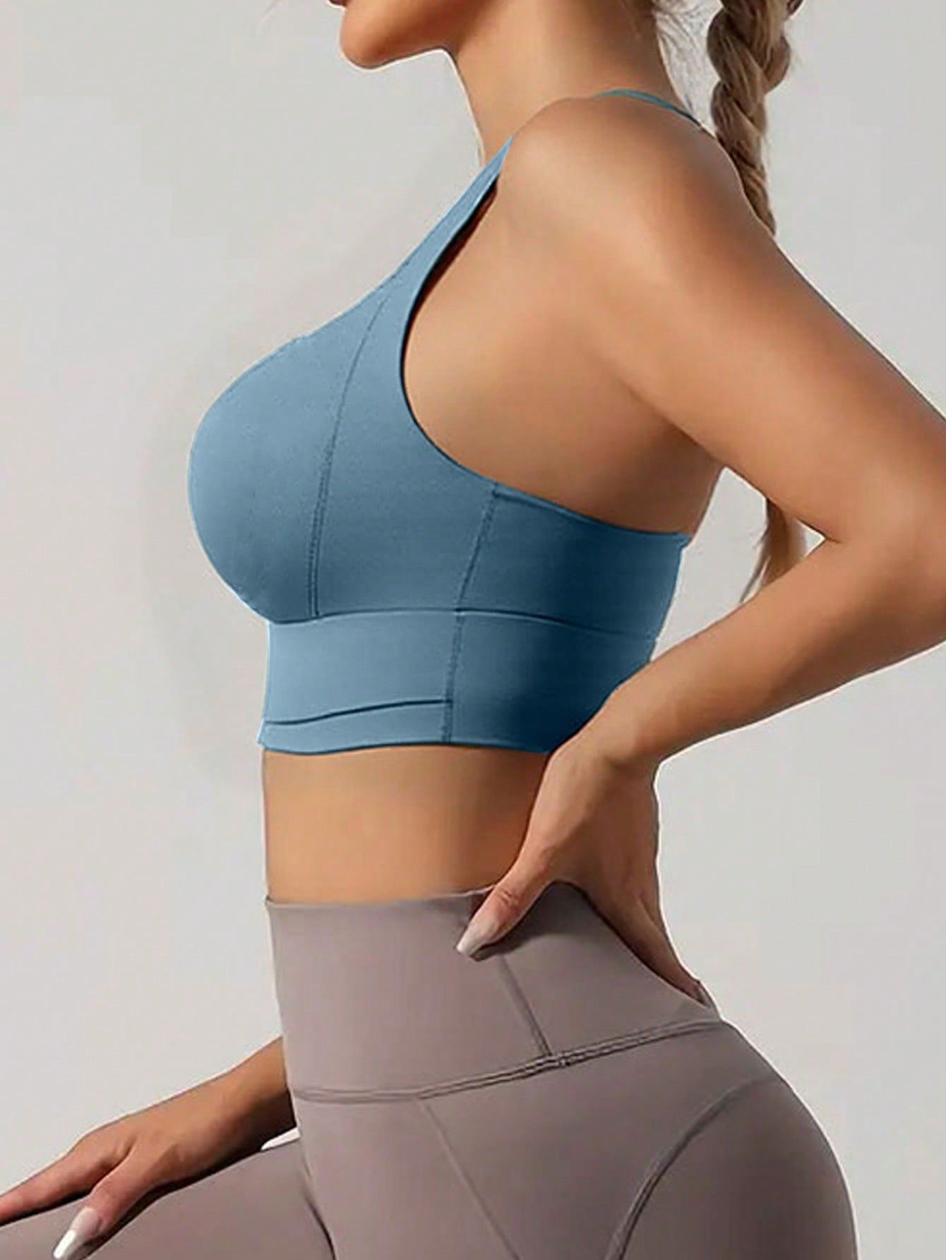 Yoga Tank Tops Breathable Sports Bra With Shockproof And Gathered Function Giving You A Beautiful Back Shape Workout Tank Gym Top